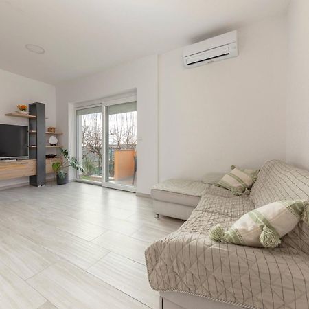 Apartma Zan Apartment Smarje  ภายนอก รูปภาพ